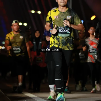 Runner Photo 6203543