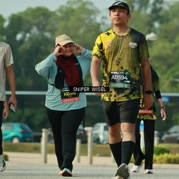 Runner Photo 6203552