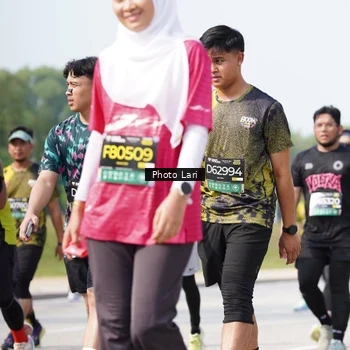 Runner Photo 6203553