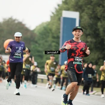 Runner Photo 6203557