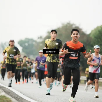 Runner Photo 6203596