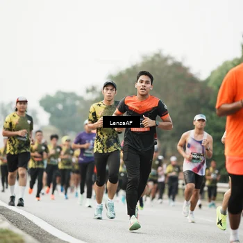 Runner Photo 6203618