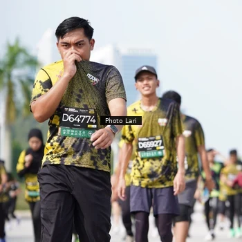 Runner Photo 6203624