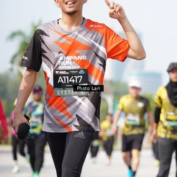 Runner Photo 6203640