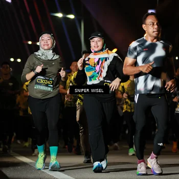 Runner Photo 6203658