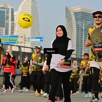 Runner Photo 6203672