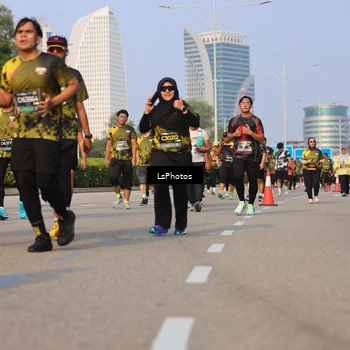 Runner Photo 6203719