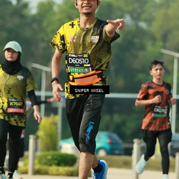 Runner Photo 6203738