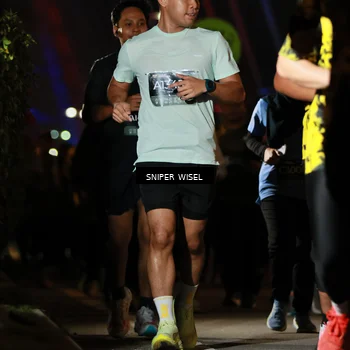 Runner Photo 6203740