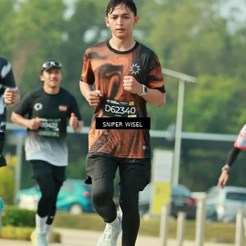 Runner Photo 6203750