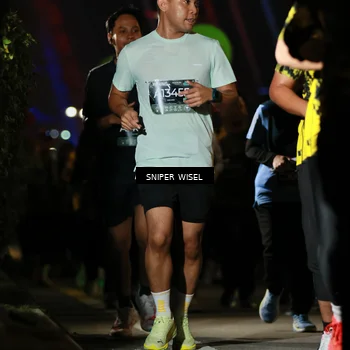 Runner Photo 6203755