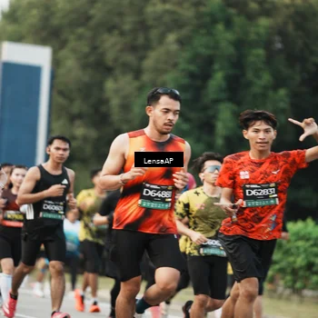 Runner Photo 6203771