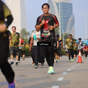 Runner Photo 6203778