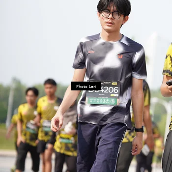 Runner Photo 6203789