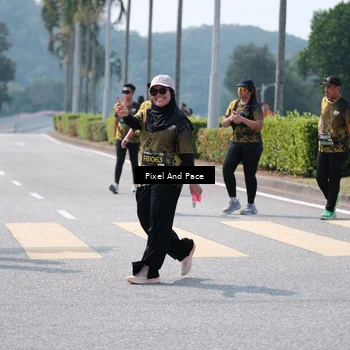Runner Photo 6203813