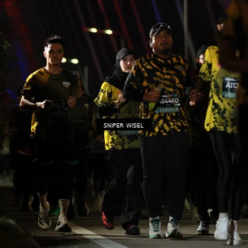 Runner Photo 6203858