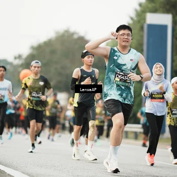 Runner Photo 6203901