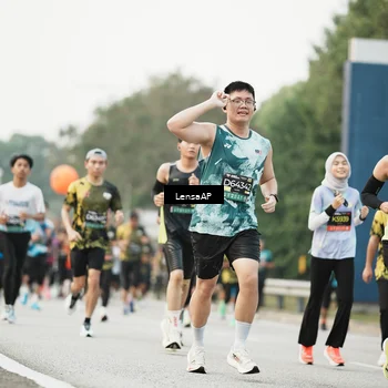 Runner Photo 6203927
