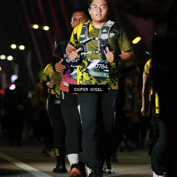 Runner Photo 6203946