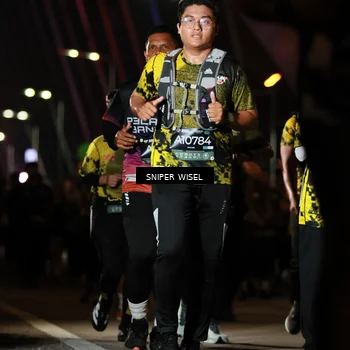 Runner Photo 6203958