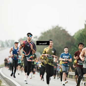 Runner Photo 6203986