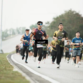 Runner Photo 6203990