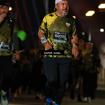 Runner Photo 6203994