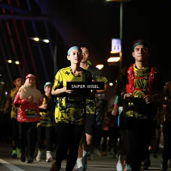 Runner Photo 6204021