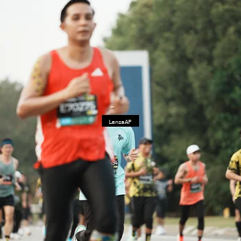 Runner Photo 6204033