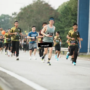 Runner Photo 6204054