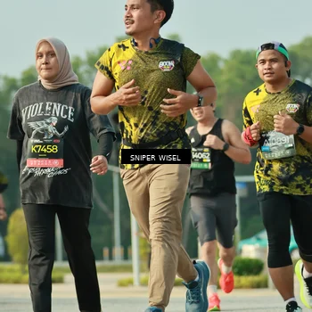 Runner Photo 6204067