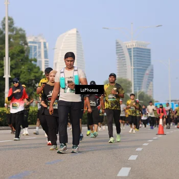Runner Photo 6204073