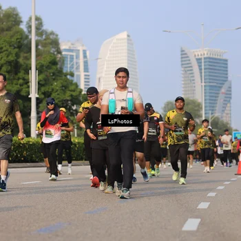 Runner Photo 6204075