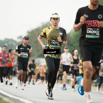 Runner Photo 6204097