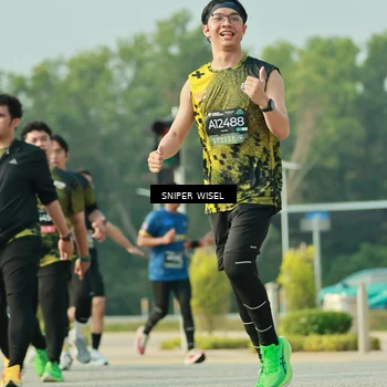 Runner Photo 6204110