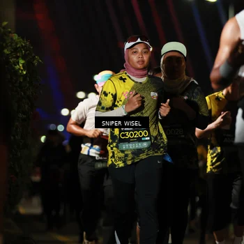 Runner Photo 6204119