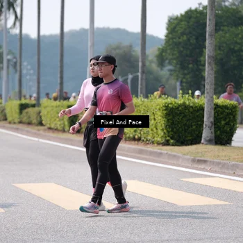 Runner Photo 6204129