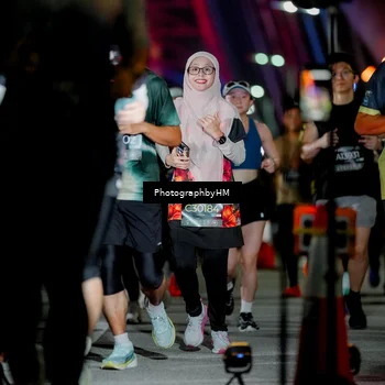 Runner Photo 6204159