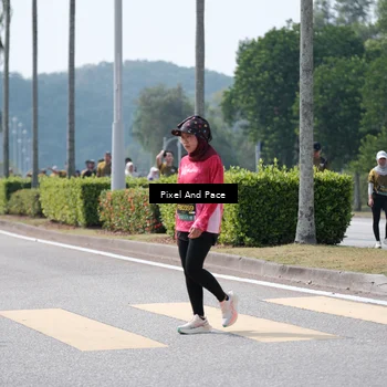 Runner Photo 6204167