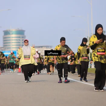 Runner Photo 6204171
