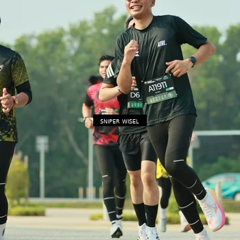 Runner Photo 6204173