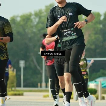 Runner Photo 6204174