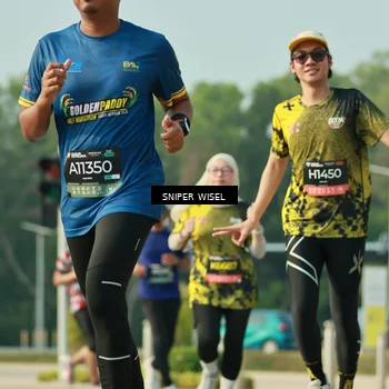 Runner Photo 6204203
