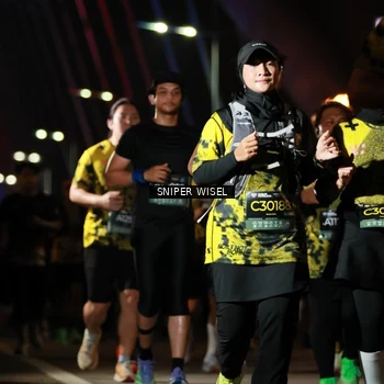 Runner Photo 6204245