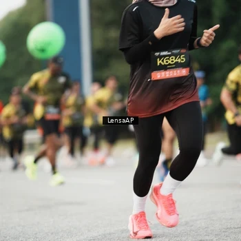 Runner Photo 6204258