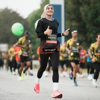 Runner Photo 6204259