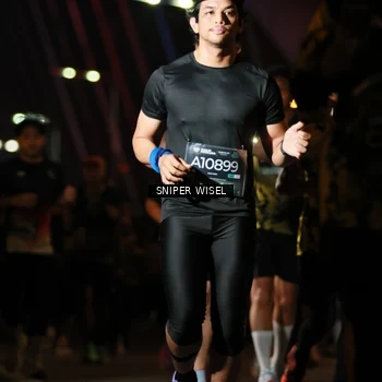 Runner Photo 6204266