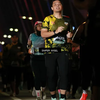 Runner Photo 6204322