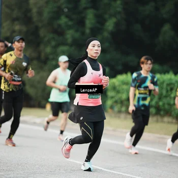 Runner Photo 6204332