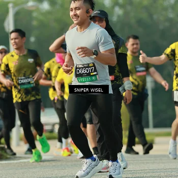 Runner Photo 6204342